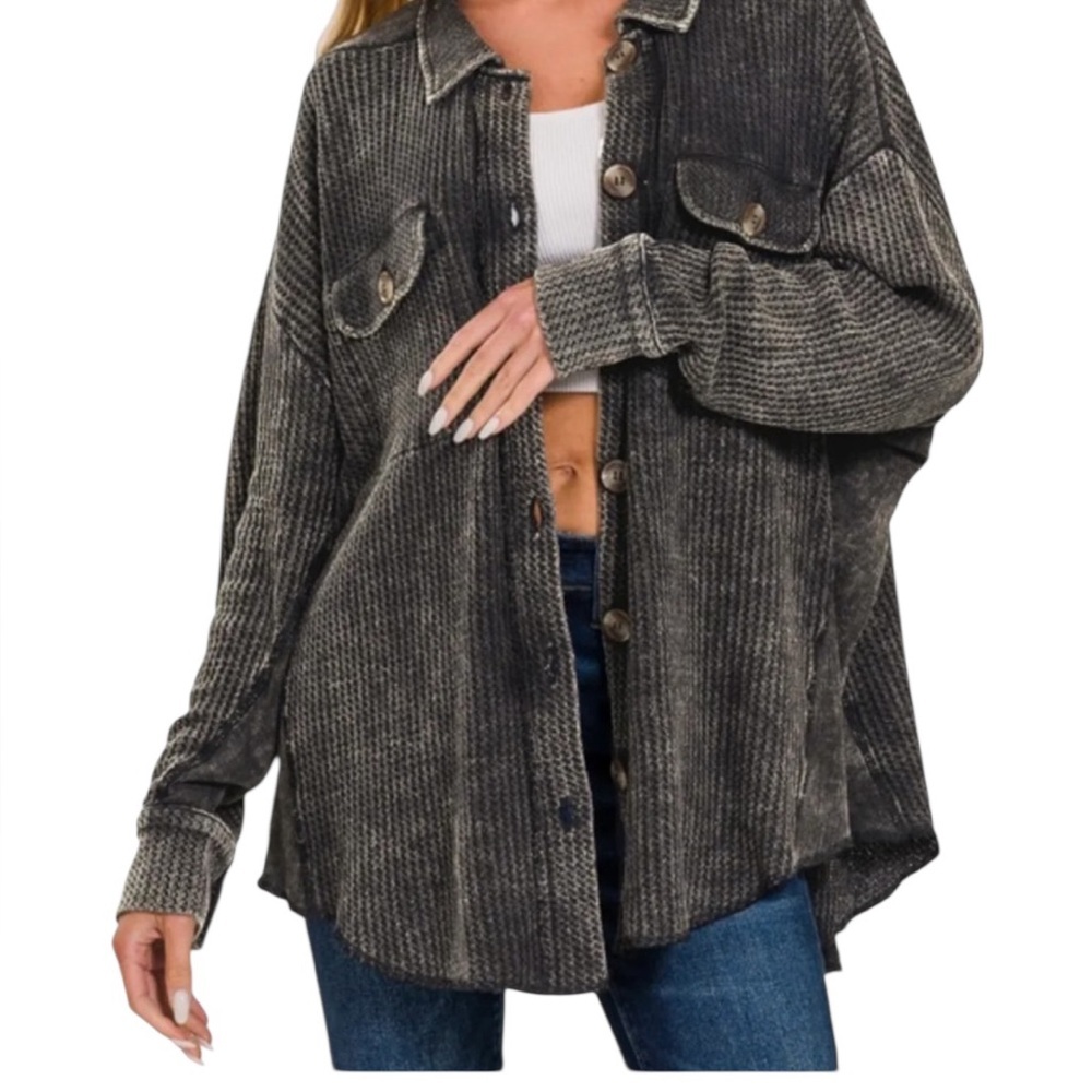Vici Mineral Washed Waffled Shacket Dark Navy Blue womens Medium Cotton